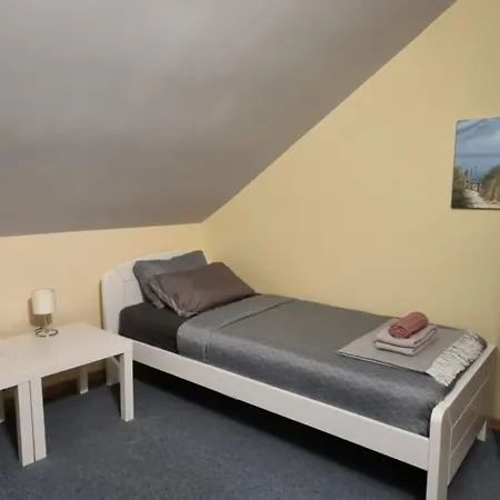 Appartement Apartmaji Medved, Brezplacno Parkiranje