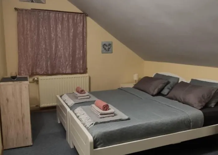 Appartement Apartmaji Medved, Brezplacno Parkiranje