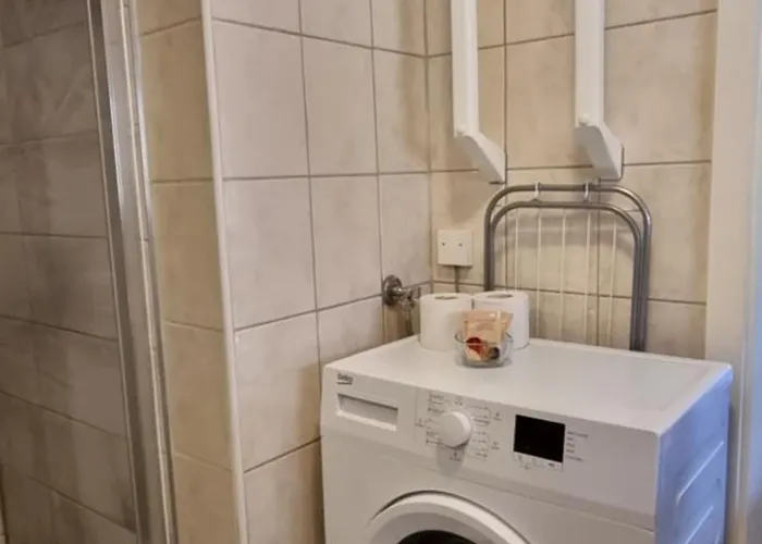 Appartement Apartmaji Medved, Brezplacno Parkiranje Ljubljana