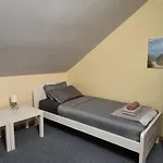 Апартаменти Apartmaji Medved, Brezplacno Parkiranje