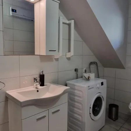 Apartmaji Medved, Brezplacno Parkiranje * לובליאנה